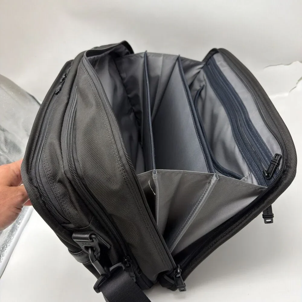 Tumi alpha expandable